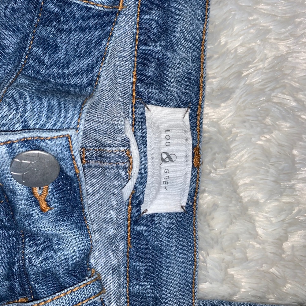 Lou & Grey mismatch jeans